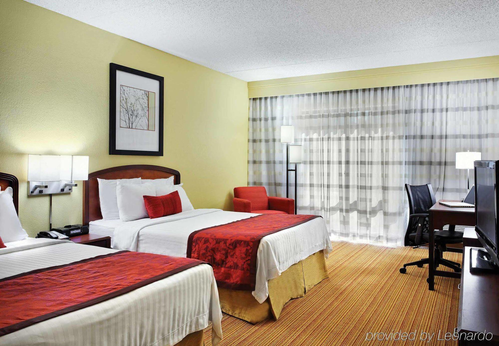 מלון Courtyard Tampa Downtown חדר תמונה